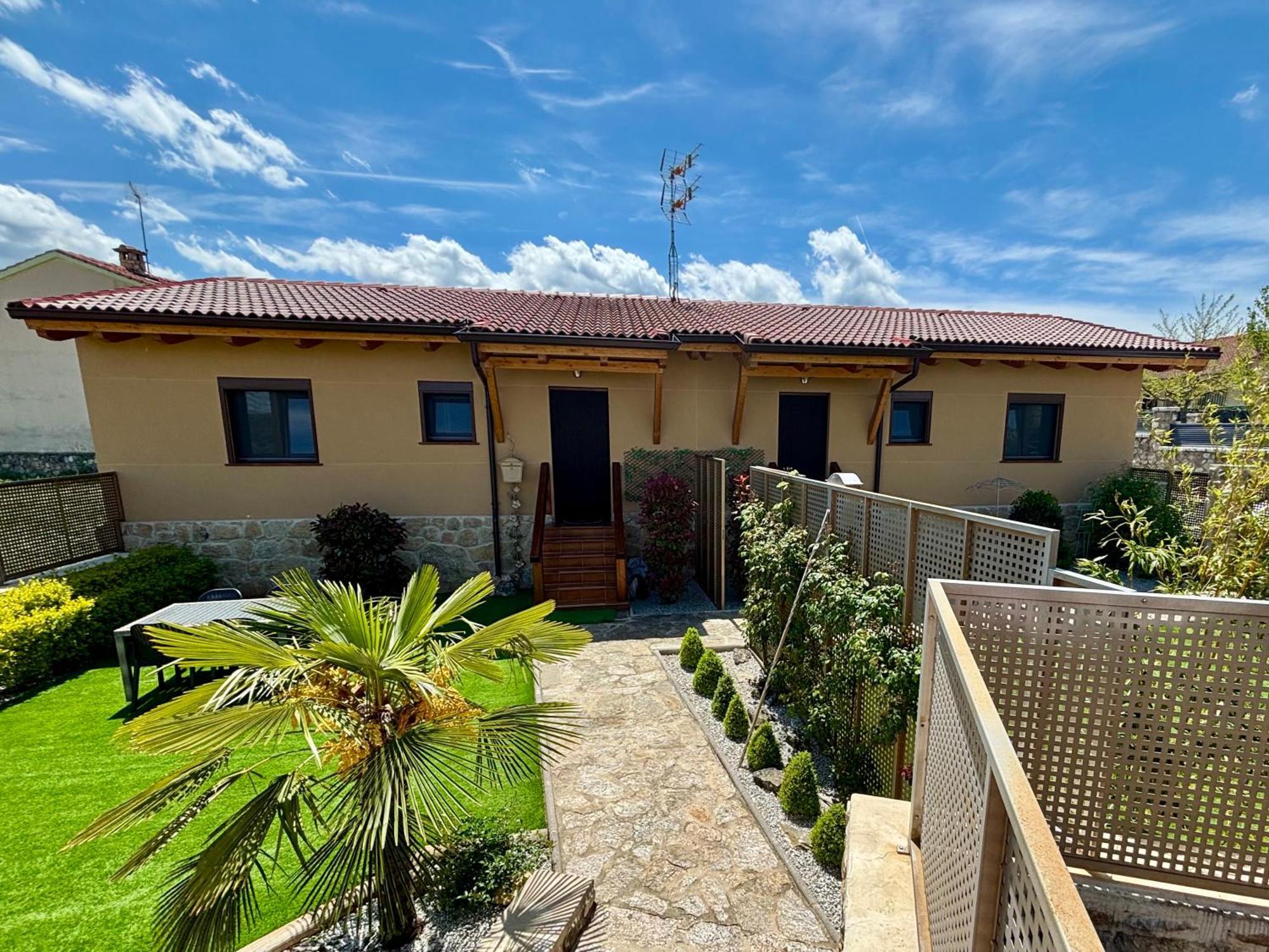 Casitas De Cerezo Apartment
